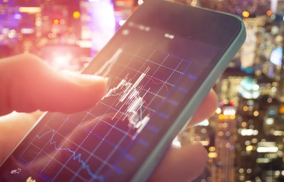 Reasons-to-Trade-Crypto-with-an-Online-Broker