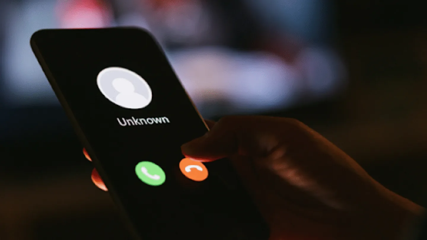 What to Do When You Get a Call from an Unknown Number